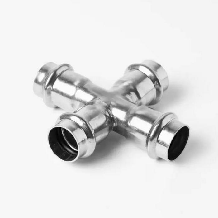 卡压式不锈钢管件：等径四通