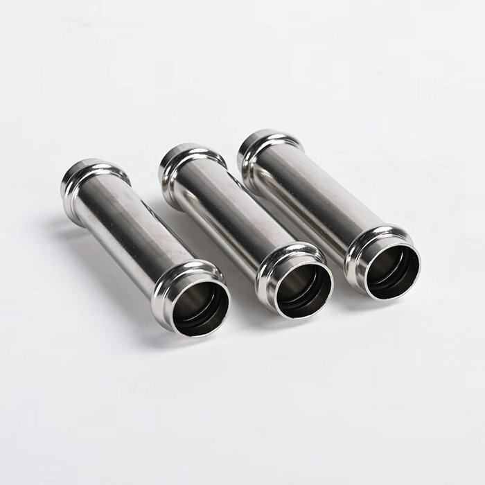 卡压式不锈钢管件：可调对接头