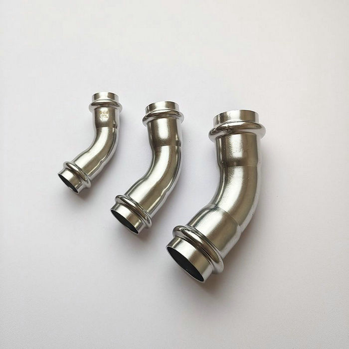 卡压式不锈钢管件：A型45°弯头