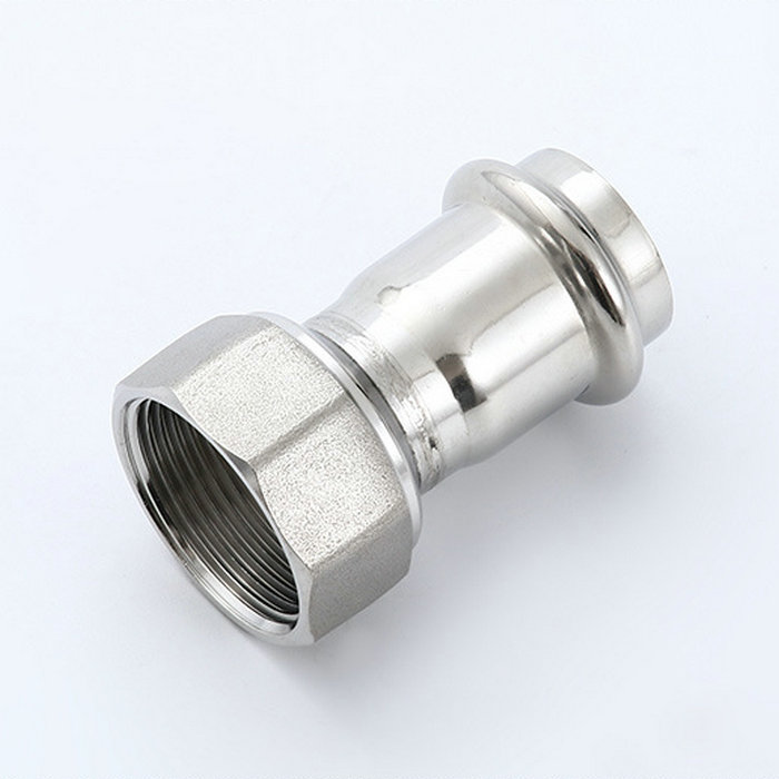 卡压式不锈钢管件：内螺纹转换接头