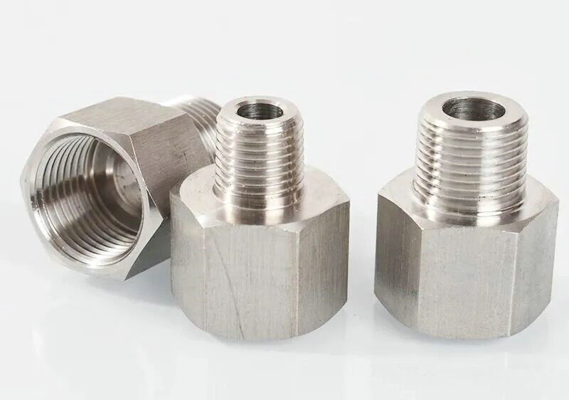 不锈钢连接管件：内外丝变径